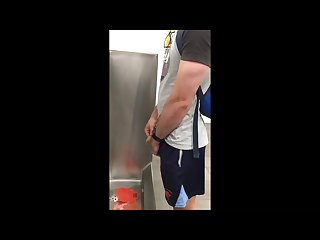 Spying str8 cock at the urinals