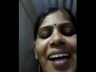 Indian aunty selfie video
