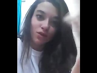 Adolescente espaola manda видео a su novio tiene ganas де follar