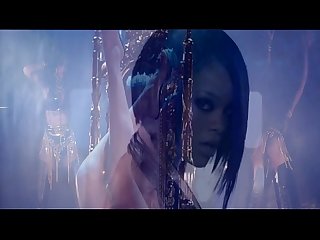 Rihanna Pour It Up Spezial (Music Video)