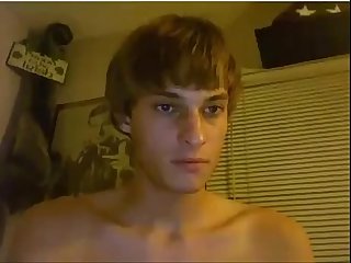 Webcam - Big Dick Blond Guy Jerking & Cumming