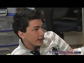 Cute twinks gay sex movies The gonzo sequence between Colby London