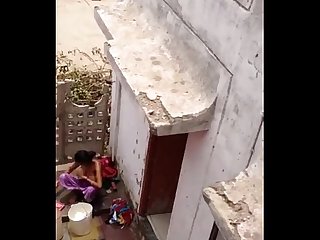 Indian Big Boobs Neighbor Aunt Bath Caught Hidden - Wowmoyback