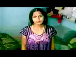 Indian Village Local mallu lady exposing herself hot video recovered - Wowmoyback