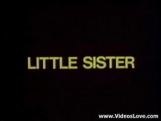 Classic vintage little sister - wants some fun - XVIDEOSCOM