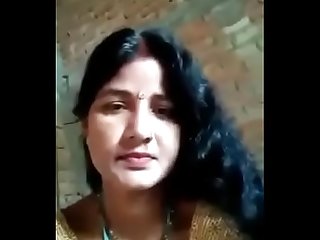 Desi hot poor village married bhabhi from u p taking selfie for lover nd talking very dirty in bhojp
