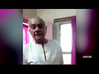 Leaked MMS Sex Video of N P Dubey Jabalpur Ex Mayor Having Sex - YouTube (360p)
