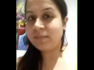 Desi hot bhabhi masturbating with her lipstick as dildo nd make a selfie