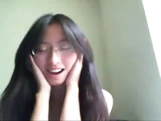 Asian webcam girl wants to be fucked more sexyasiancams mooo com