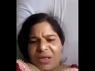 Mature desi wife pussy fingering and squirting by self