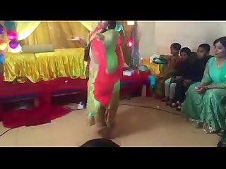 Bangladeshi nsu busty girl tamanna hot dance Video