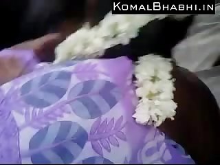 Tamil bhabhi in car Sex masti 1007
