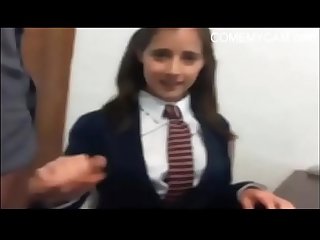 Real amateur schoolgirl Fucking and sucking in classroom