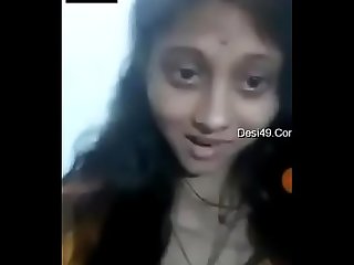 Indian Desi Girlfriend Showing Big Boobs