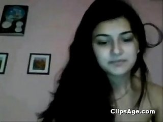 Desi girl show her off on webcam more videos at viralvideoz in