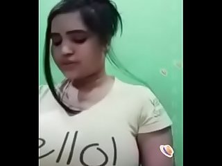 बड़े स्तन भारतीय लड़की