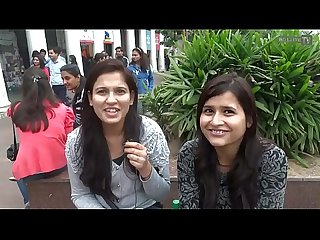 लड़कियों खुले तौर पर बात के बारे में हस्तमैथुन दिल्ली संस्करण