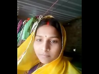 Indian desi bhabhi Show boobs and pussy