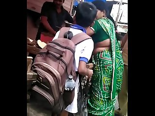 NORTH INDIAN AUNTY NAVEL AND WAIST CARNIVAL VIDEO 7
